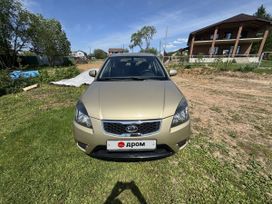  Kia Rio 2011 , 880000 , 