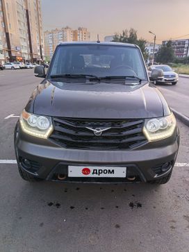 SUV     2015 , 650000 , 