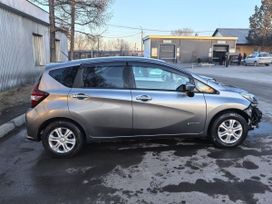  Nissan Note 2017 , 750000 , 