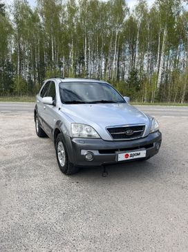 SUV   Kia Sorento 2004 , 680000 , -