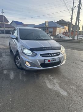  Hyundai Solaris 2014 , 990000 , 