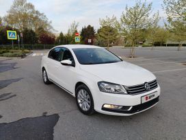  Volkswagen Passat 2012 , 950000 , 