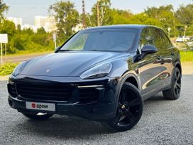 SUV   Porsche Cayenne 2016 , 4990000 , 