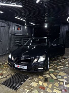  Mercedes-Benz E-Class 2009 , 1600000 , -