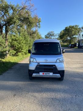    Daihatsu Hijet 2018 , 700000 , 