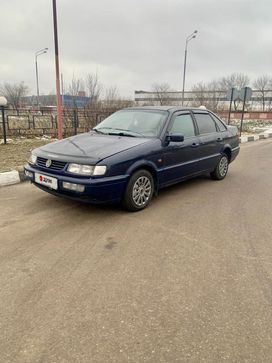 Седан Volkswagen Passat 1994 года, 160000 рублей, Москва