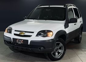 SUV   Chevrolet Niva 2020 , 777000 , 