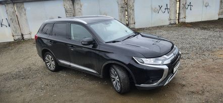 SUV   Mitsubishi Outlander 2021 , 2550000 , 