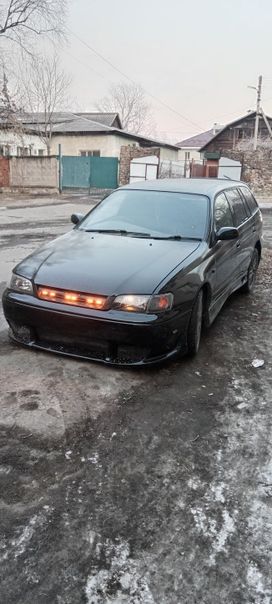  Toyota Caldina 1995 , 300000 , 