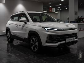 SUV    3 2025 , 2035000 , 