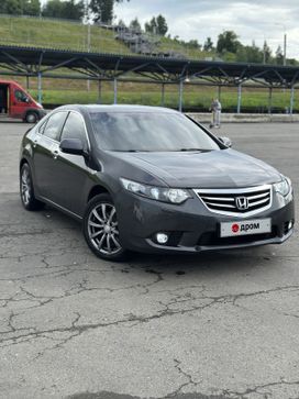  Honda Accord 2011 , 1300000 , 