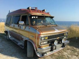    Chevrolet Express 1995 , 1300000 , 
