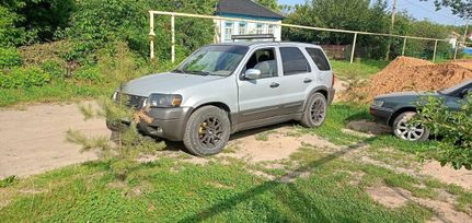 SUV   Ford Escape 2000 , 350000 , 