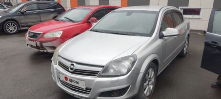  Opel Astra 2012 , 570000 , 