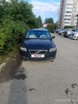  Volvo S40 2005 , 530000 , 