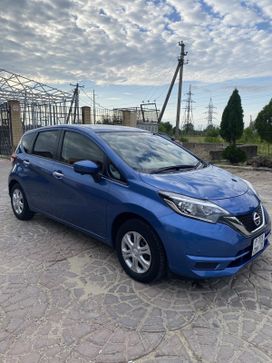  Nissan Note 2017 , 900000 , 