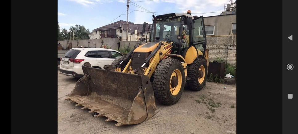 - New Holland B115B 2012 , 5000000 , 