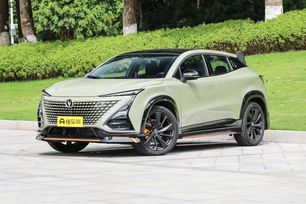 SUV   Changan UNI-T 2025 , 2100000 , 