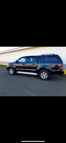  Toyota Hilux 2012 , 2500000 , 