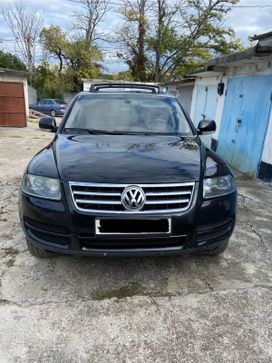 SUV   Volkswagen Touareg 2006 , 1100000 , 