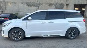    Kia Carnival 2019 , 2500000 , 