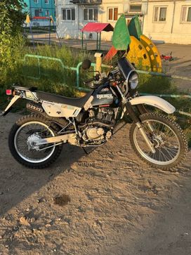 Suzuki Djebel 200 2000 , 220000 , 
