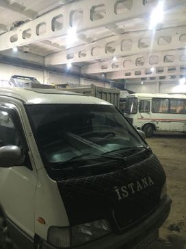  Ssangyong Istana 2002 , 300000 , 