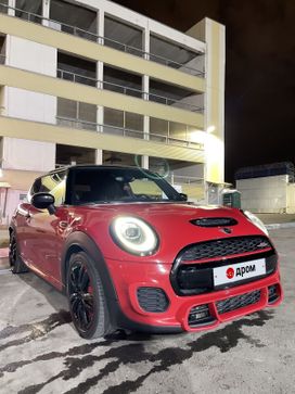  3  MINI Hatch 2019 , 3100000 , 