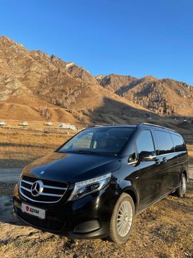    Mercedes-Benz V-Class 2016 , 4650000 , 