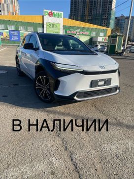 SUV   Toyota bZ4X 2022 , 3350000 , 
