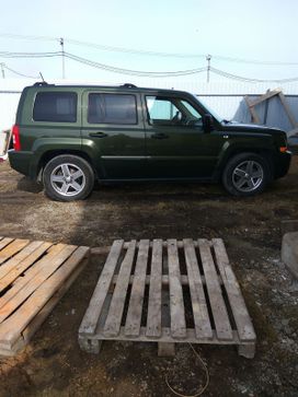 SUV   Jeep Liberty 2007 , 1100000 , 