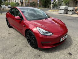  Tesla Model 3 2018 , 2800000 , 