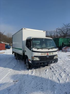   Toyota Dyna 1999 , 1355000 , 