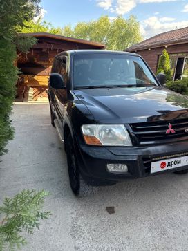 SUV   Mitsubishi Pajero 2000 , 900000 , --