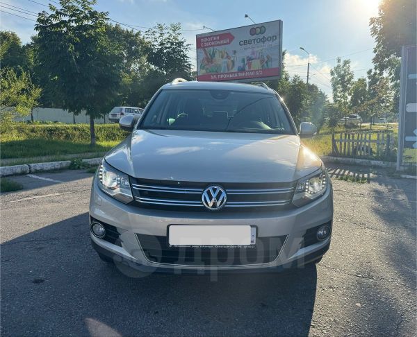 SUV   Volkswagen Tiguan 2014 , 1950000 , 