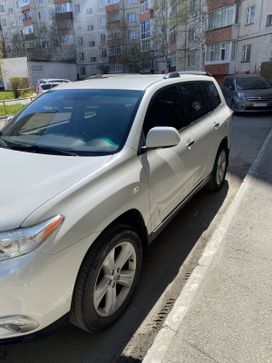SUV   Toyota Highlander 2012 , 2290000 , 