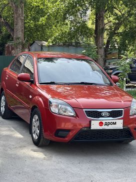  Kia Rio 2011 , 730000 , 