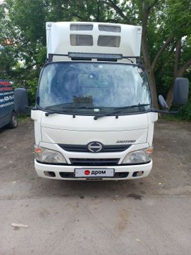   Hino Dutro 2015 , 3250000 ,  