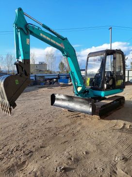- Komatsu PC40 2006 , 2299000 , 