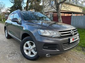 SUV   Volkswagen Touareg 2011 , 1950000 , 