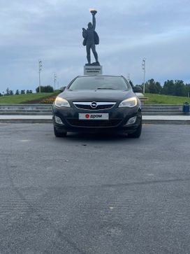  Opel Astra 2012 , 750000 , 