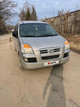    Hyundai Starex 2005 , 590000 , 