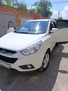 SUV   Hyundai ix35 2011 , 1400000 , 