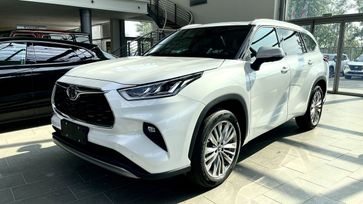 SUV   Toyota Highlander 2025 , 5650000 , 