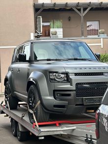  Defender, 2025
