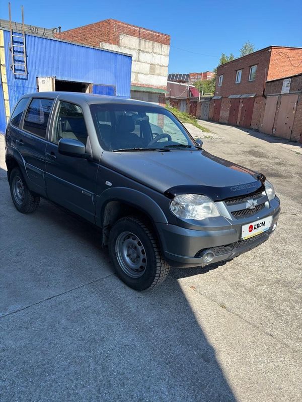 SUV   Chevrolet Niva 2018 , 545000 , 