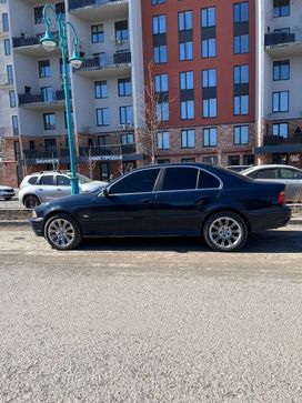  BMW 5-Series 2001 , 650000 , 