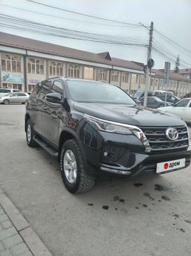 SUV   Toyota Fortuner 2021 , 4300000 , -