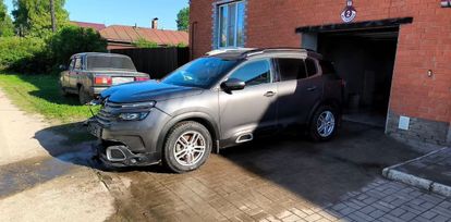 SUV   Citroen C5 Aircross 2019 , 1350000 , 