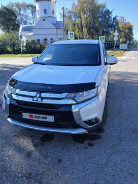 SUV   Mitsubishi Outlander 2016 , 1250000 , 